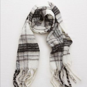 Aerie Blanket Scarf